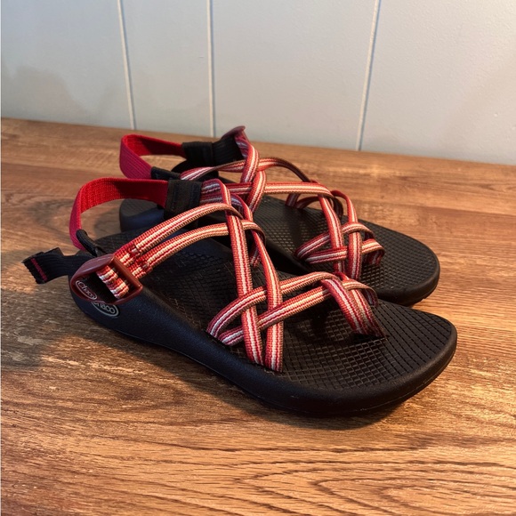 Women’s Chaco Sport Sandals – Size 8 - Picture 2 of 10